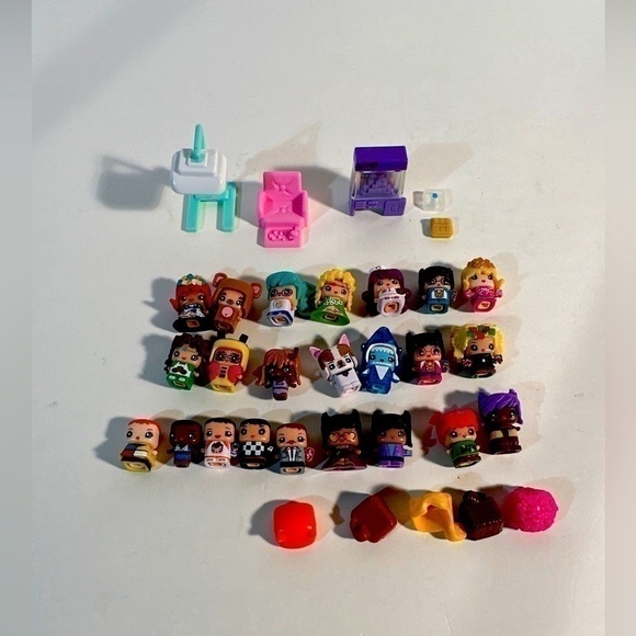 Mixie Q Other - Mixed Lot of My Mini Mixie Q's- 23 Mixie Q Doll Figures and Accessories
